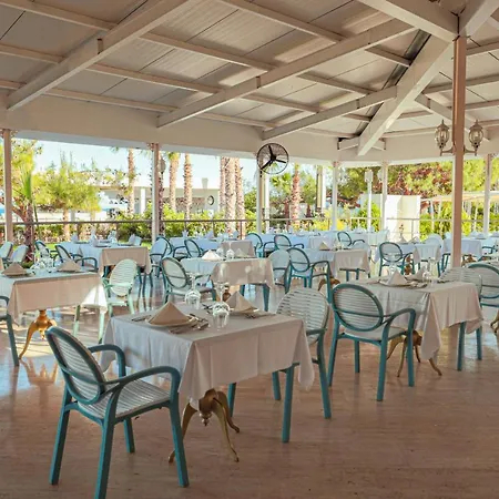 Üdülőközpont Crystal Prestige Elite