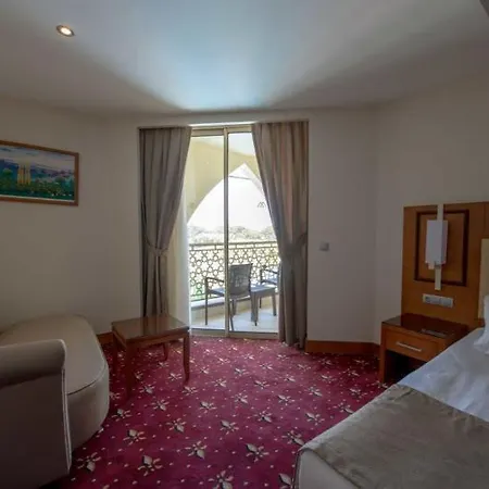Crystal Prestige Elite Üdülőközpont