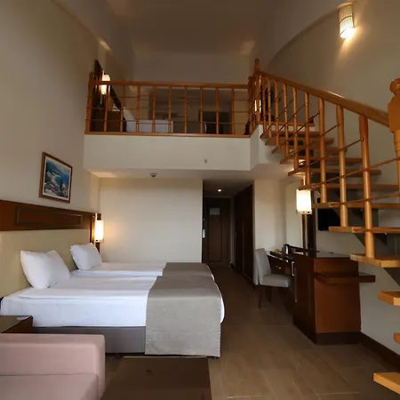 Üdülőközpont Crystal Prestige Elite Kemer