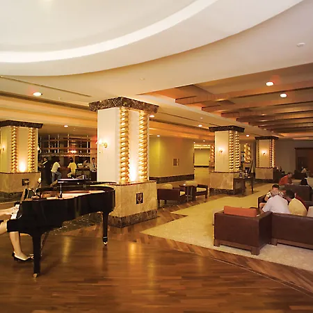 Üdülőközpont Crystal Prestige Elite 5*