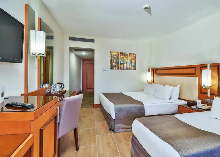 Crystal Prestige Pearl Collection 5*