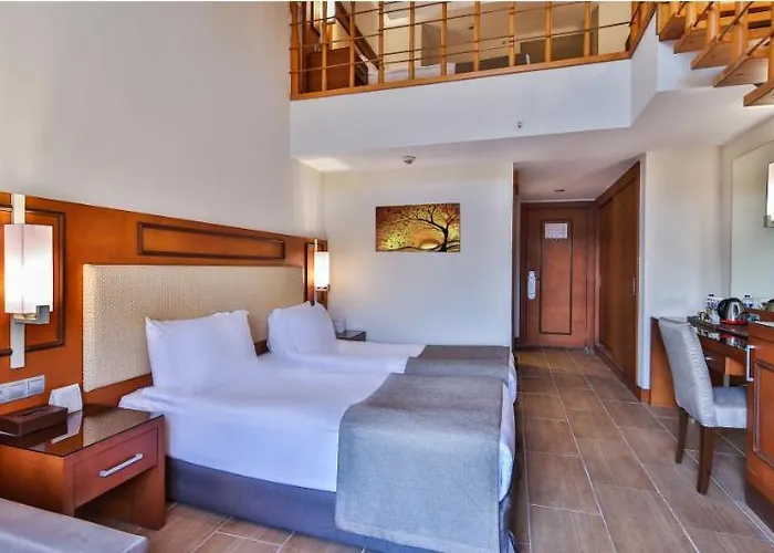 Crystal Prestige Pearl Collection