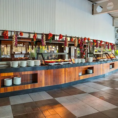 אתר נופש Crystal Prestige Pearl Collection קמר