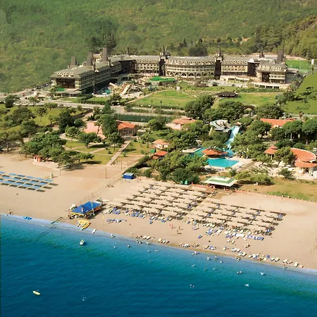 Crystal Prestige Pearl Collection Resort