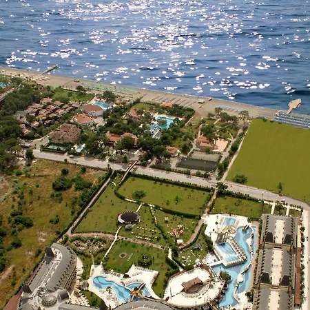 Resort Crystal Prestige Pearl Collection