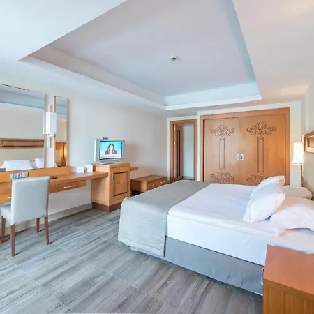 Crystal Prestige Pearl Collection 5* Kemer