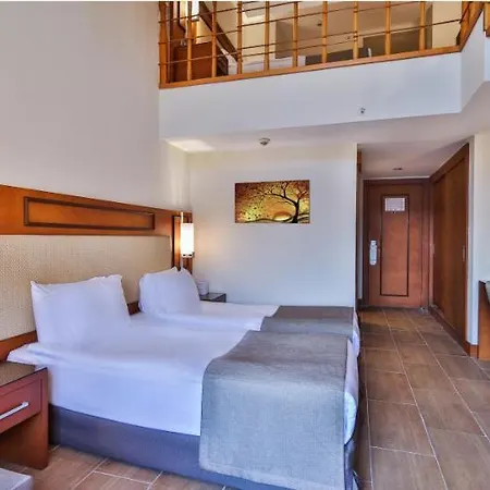 Crystal Prestige Pearl Collection