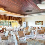 Crystal Prestige Pearl Collection منتجع 5*